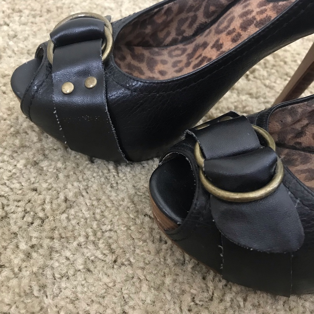 Jessica Simpson Peep Toe Black High Heels